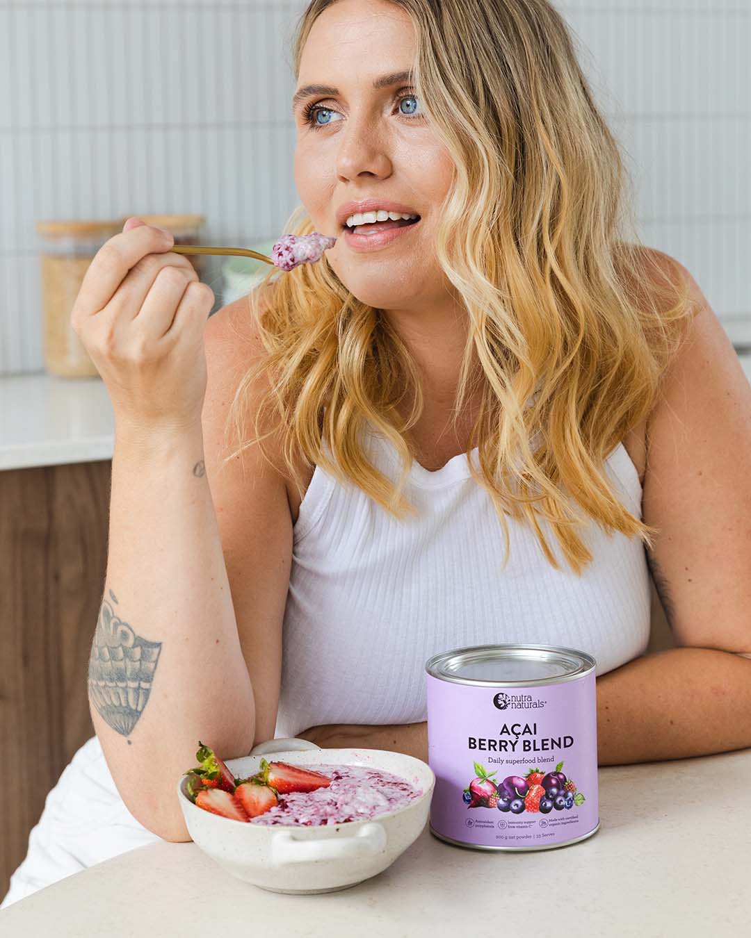Acai Berry Blend lifestyle image
