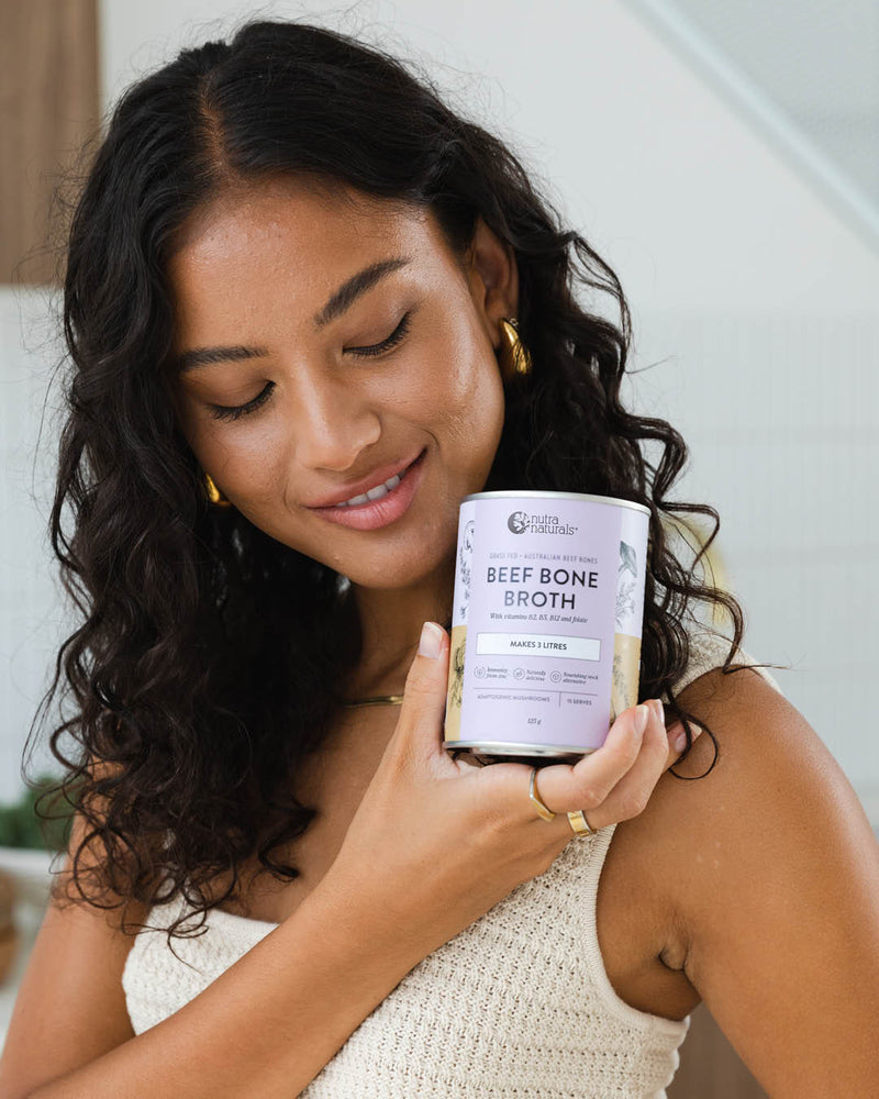 Beef Bone Broth Powder lifestyle image
