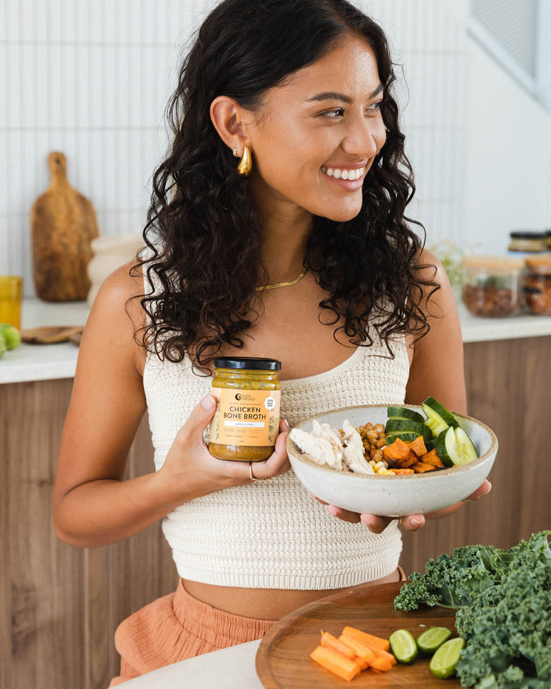 Chicken Bone Broth Concentrate lifestyle image